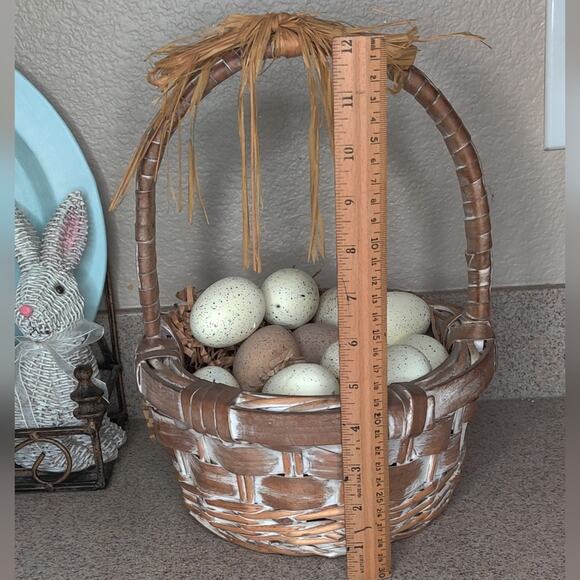 Large Wicker Rattan Neutral Tan Farmhouse Easter Egg Basket - Picture 7 of 12
